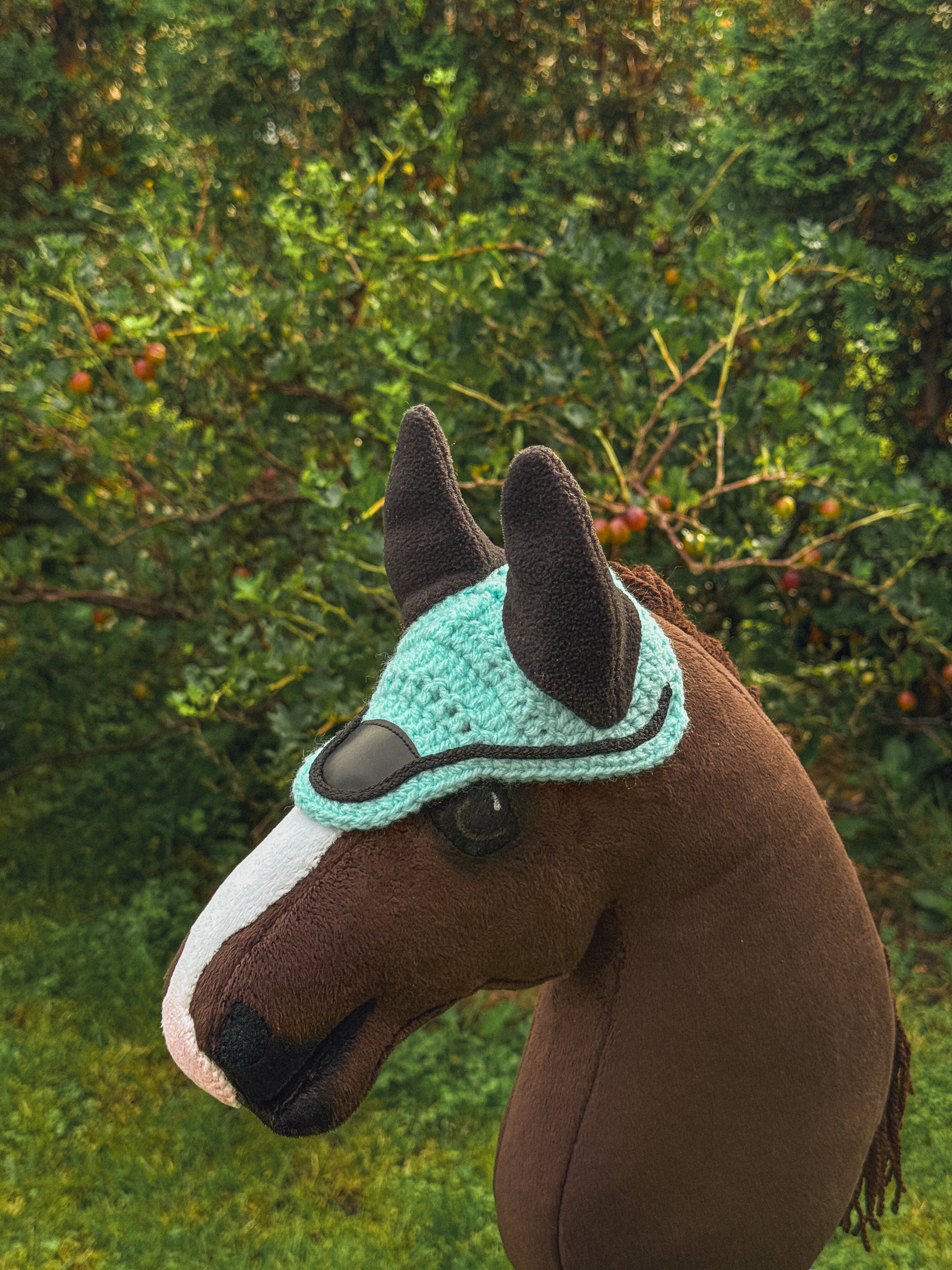 Crochet Ear Bonnet for Hobby Horse | Noir