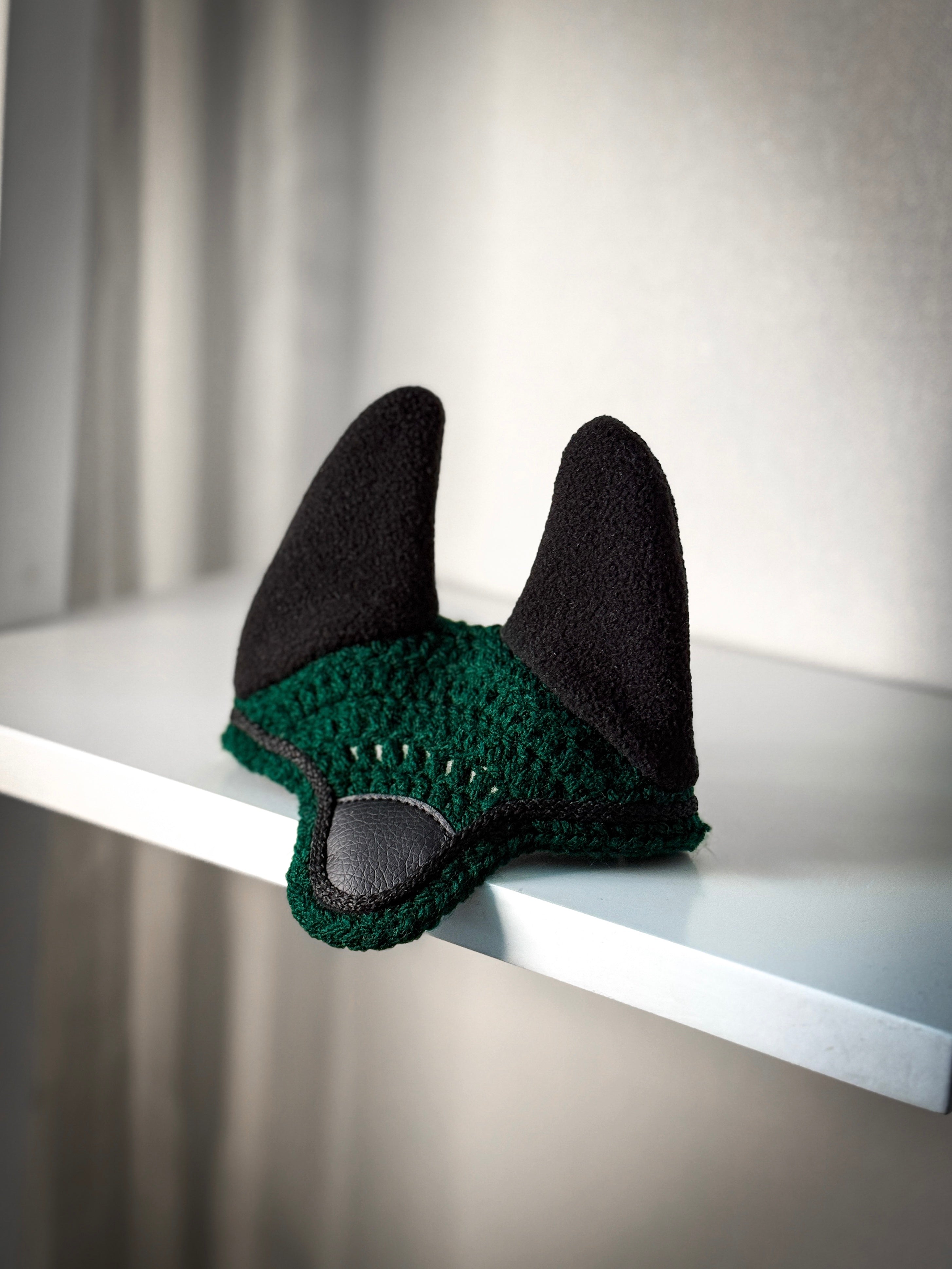 Crochet Ear Bonnet for Hobby Horse | Noir