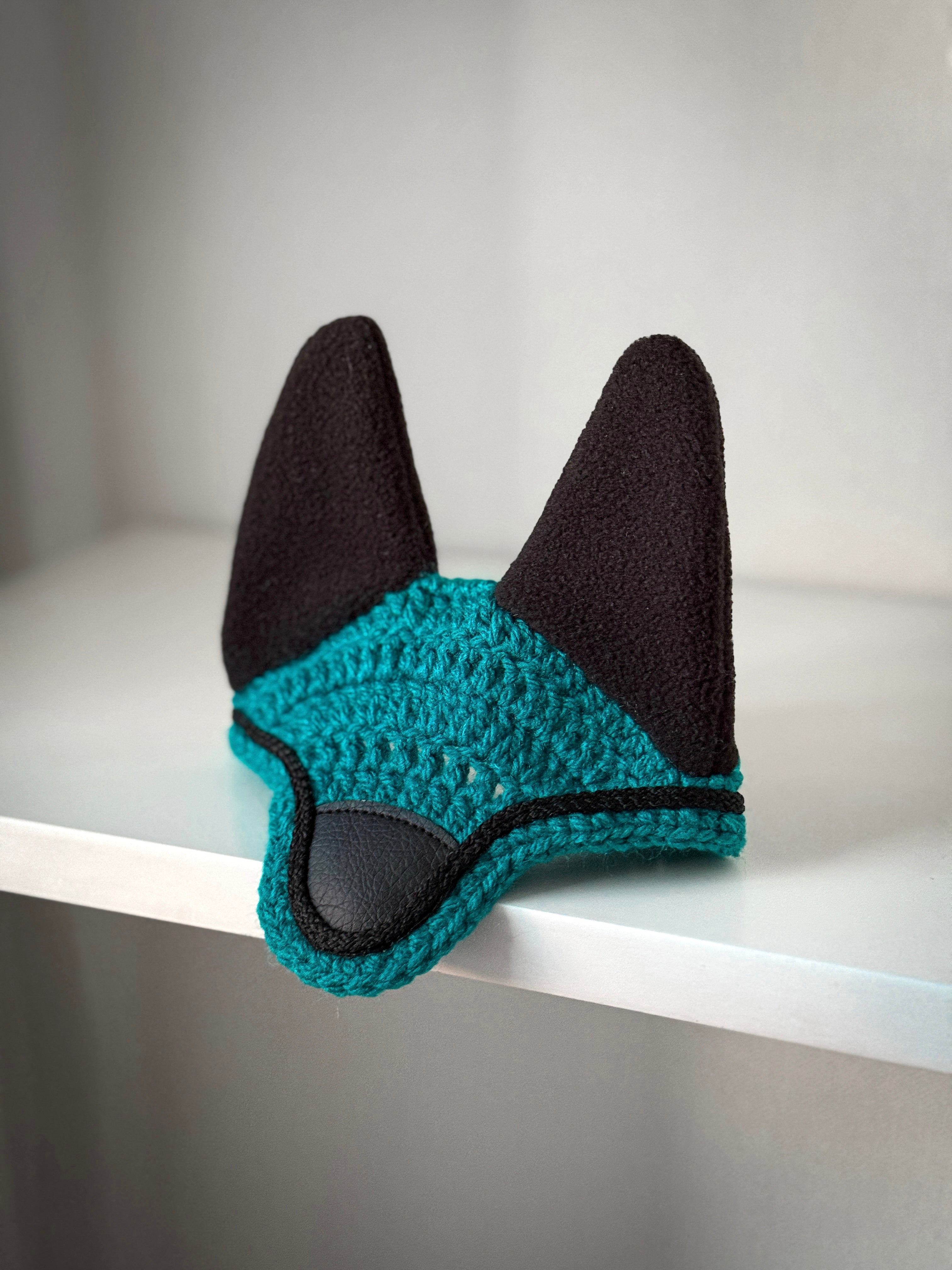 Crochet Ear Bonnet for Hobby Horse | Noir