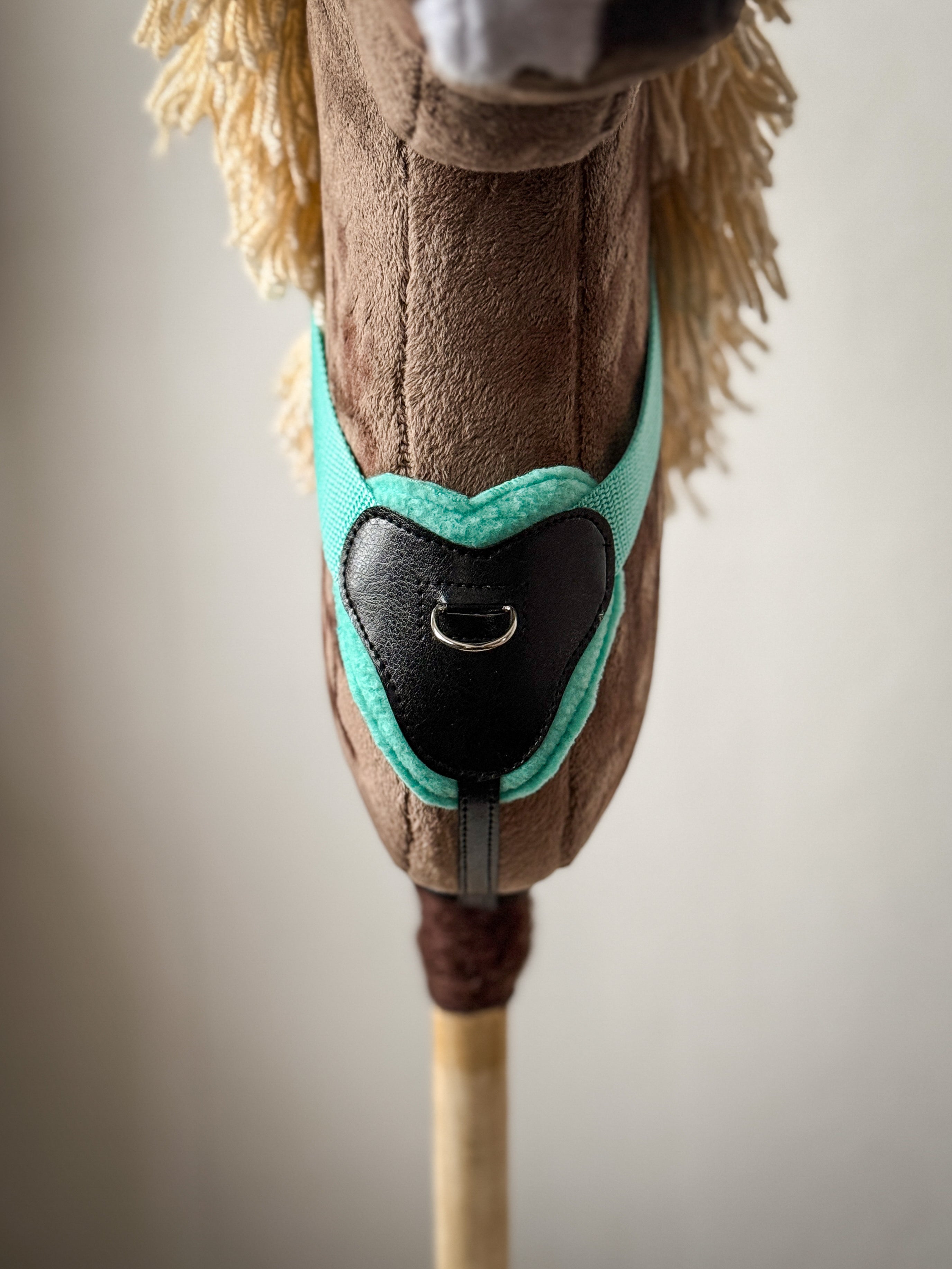 Breastplate for Hobby Horse | Fleece