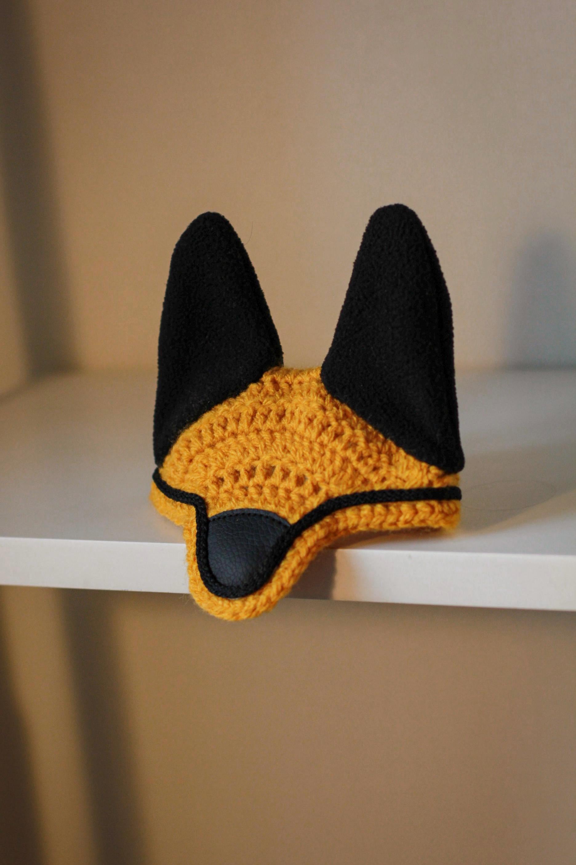 Crochet Ear Bonnet for Hobby Horse | Noir