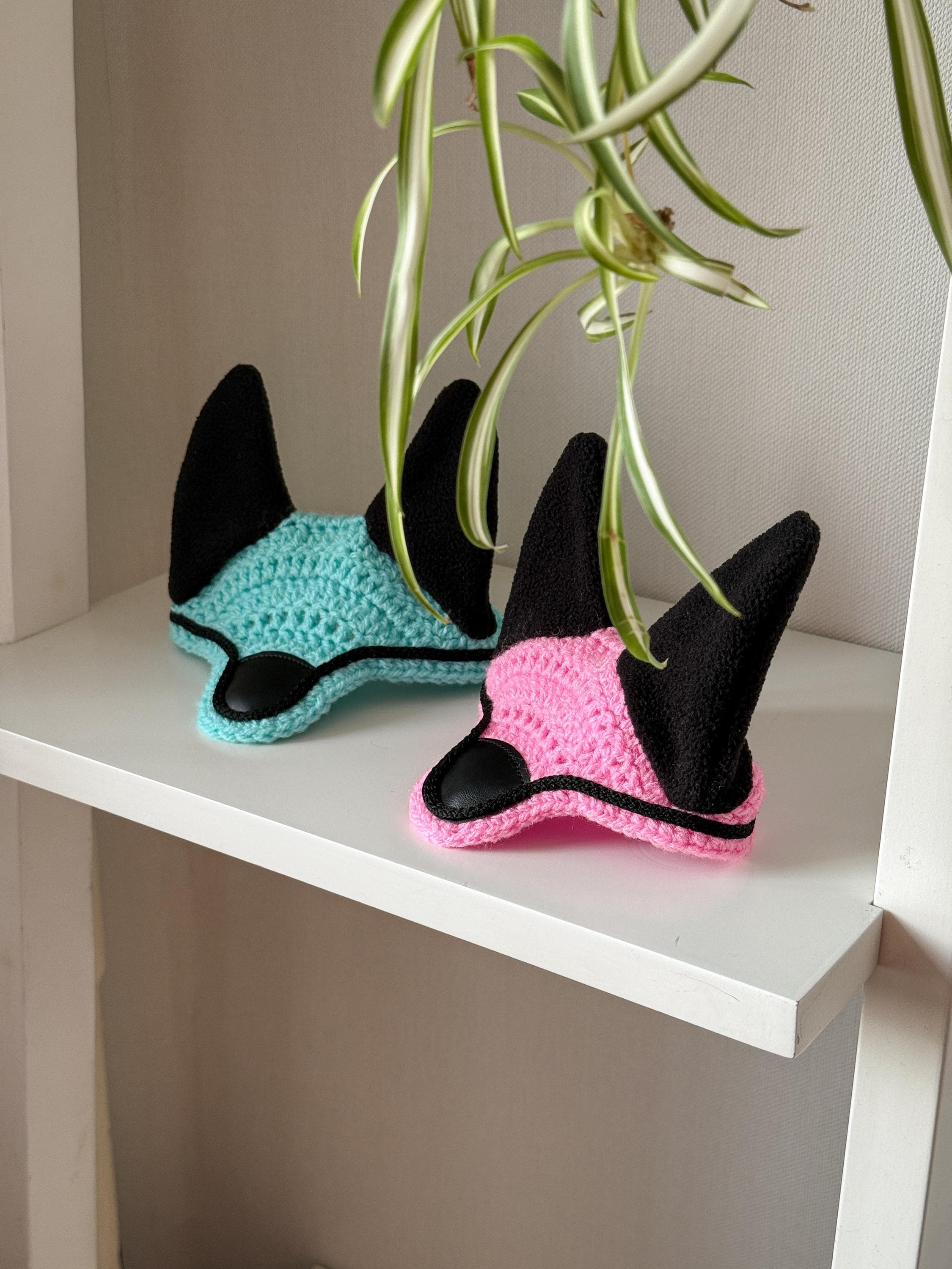 Crochet Ear Bonnet for Hobby Horse | Noir